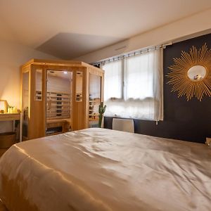 Appartement à 2 Chambres à Coucher