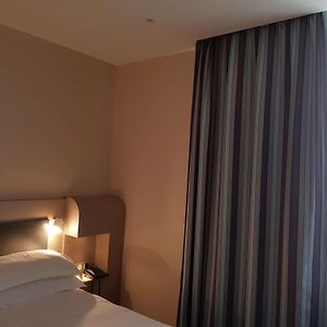 Chambre Standarde Lit King-Size
