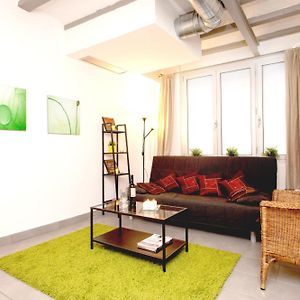 Appartement à 2 Chambres à Coucher