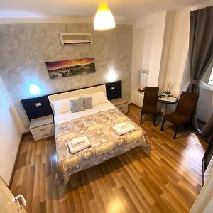 B&B A Home In Rome