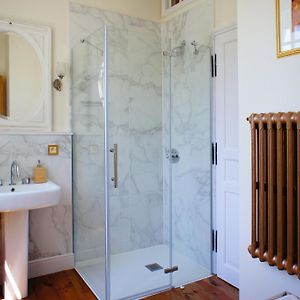 Suite à 1 Chambre à Coucher