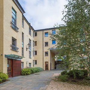 Old Tolbooth Wynd - 388