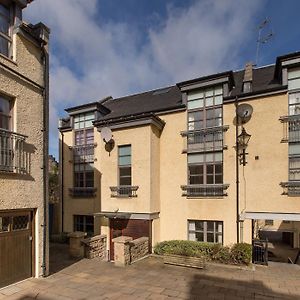 Old Tolbooth Wynd - 393