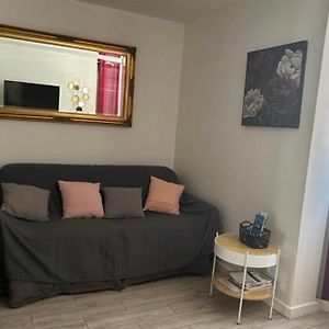 Studio At 200M From Beach Residence With Pool
