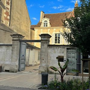 Appartement de Luxe à 1 Chambre à Coucher
