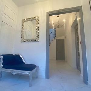 Appartement à 3 Chambres à Coucher