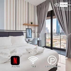 Appartement à 3 Chambres à Coucher