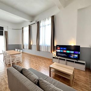 Benimaclet Industrial Apartaments