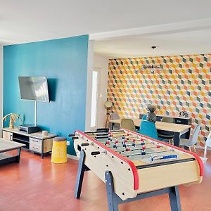 Appartement à 4 Chambres à Coucher