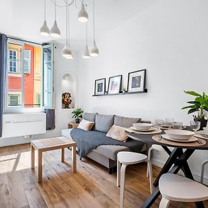 Appartement à 2 Chambres à Coucher