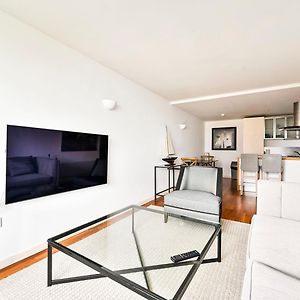 Appartement à 2 Chambres à Coucher