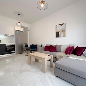Appartement à 2 Chambres à Coucher