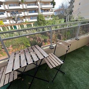 Appartement à 2 Chambres à Coucher