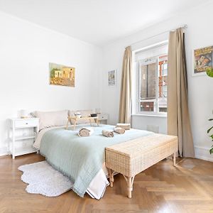 Appartement à 2 Chambres à Coucher