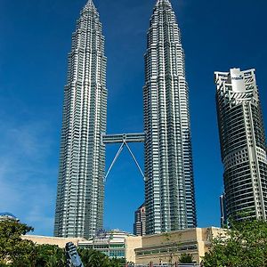 Parkview Serviced Apartment