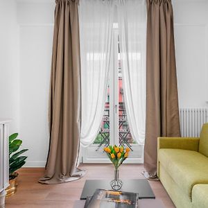 Appartement à 2 Chambres à Coucher
