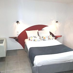 Chambre Double avec Accès aux Personnes Handicapées