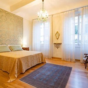 Appartement à 3 Chambres à Coucher