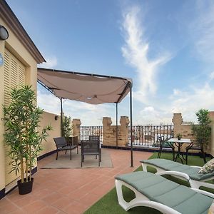 Exclusive Triplex With Private Terrace