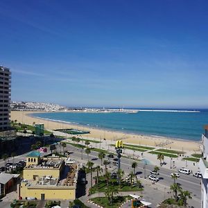 Appartement Cosy A Malabata Plage - Bord De Mer Et Gare Tgv 3' A Pied, Tanger City Mall A 2' A Pied - Parking, Wifi, Iptv, Ac