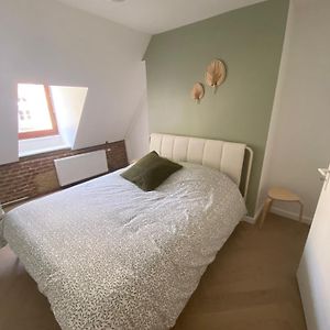Appartement de Luxe à 2 Chambres à Coucher