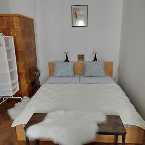 Appartement à 3 Chambres à Coucher