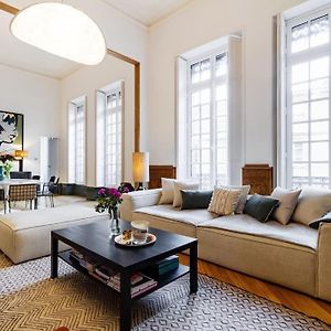 Appartement à 3 Chambres à Coucher