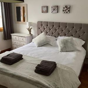 Jangilau - Large, Triple Aspect Apartment In Central Morzine