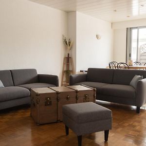 Appartement à 3 Chambres à Coucher
