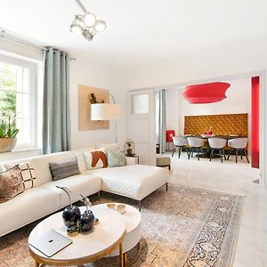Appartement à 3 Chambres à Coucher