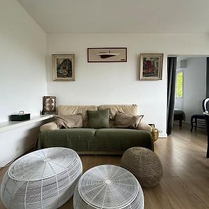 Appartement à 2 Chambres à Coucher