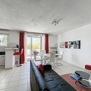Appartement à 2 Chambres à Coucher