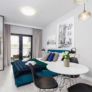 Old Town Apartment With Balcony - Rajska 3 Street
