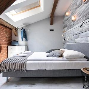 Studio For Two With An Ac - Dietla 51 Street