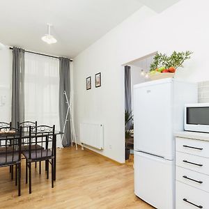 1 Bedroom Apartment - Starowislna 54