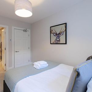 Dragon Suites - Edinburgh City Centre 2 Bed Apartment