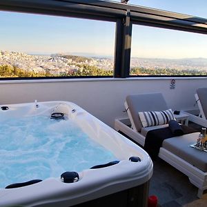 Alex Suite With Private Jacuzzi