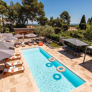La Villa Monarque (Adults Only)