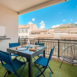 Le Neroli T2 Dernier Etage Avec Terrasse Et Garage