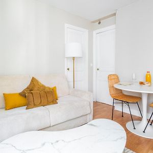 Appartement Au Coeur De Paris Montparnasse