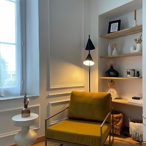 Studio Centre Au Calme Avec Parking Prive