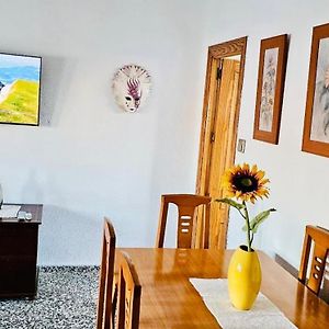 Appartement à 3 Chambres à Coucher