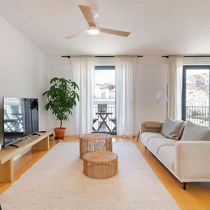 Appartement à 2 Chambres à Coucher