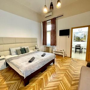 Appartement Familial à 1 Chambre à Coucher