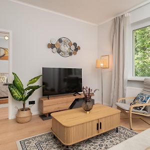 Lovely Quiet Central Apartment Near Heroes Square By Cavaland