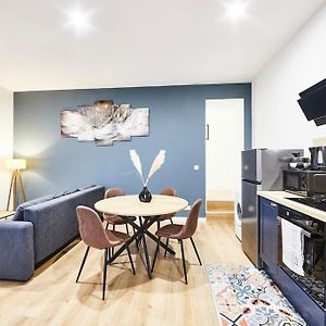 Rb-0G - Appartement F3 Au Rdc Tout Equipe Pour 1 A 5 Pers