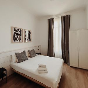 Appartement à 3 Chambres à Coucher