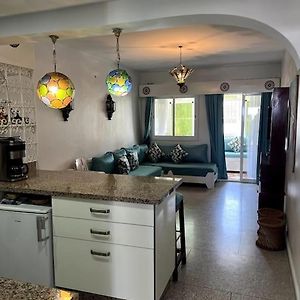 Beach-Appartment Marbel At Malabata Beach