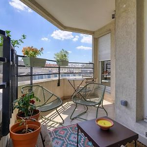 Appartement à 3 Chambres à Coucher