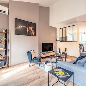 Appartement à 3 Chambres à Coucher